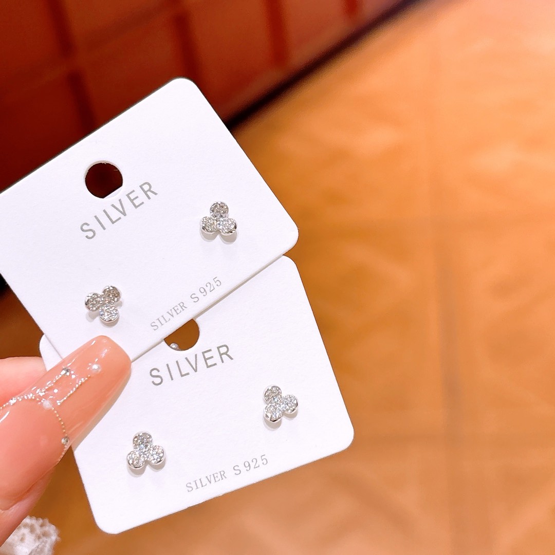 Hypoallergenic Silver Earrings Precision Graduation Gold