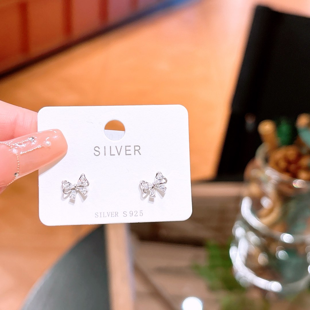 Hypoallergenic Silver Earrings Artistic Self-love Silver