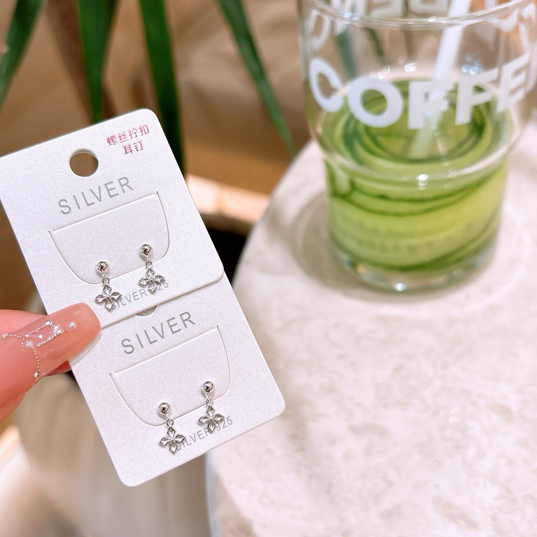 Low Allergy Silver Screw-back Studs Precision Wedding Favor Silver