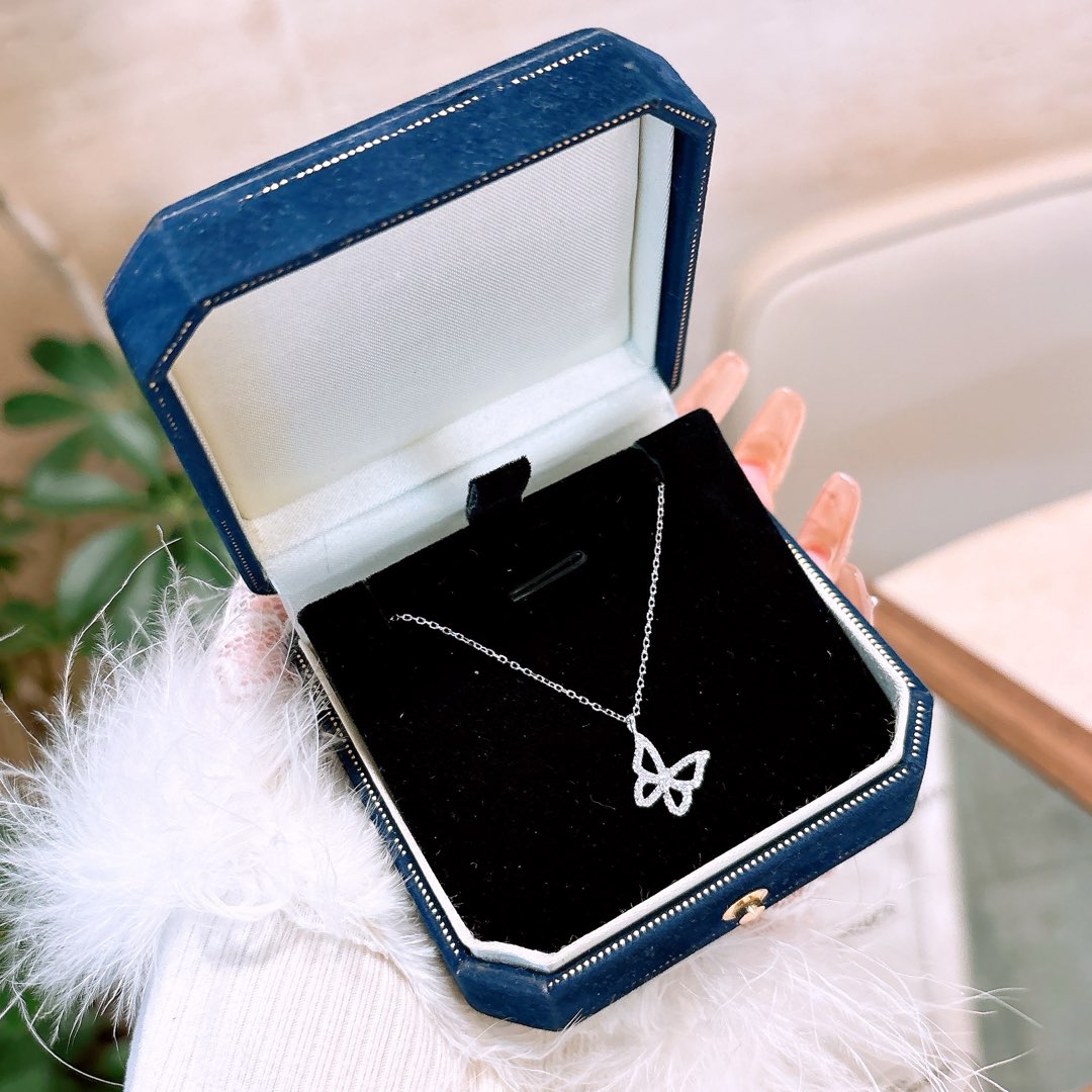 Low Allergy Silver Necklace Gentle Self-love Silver