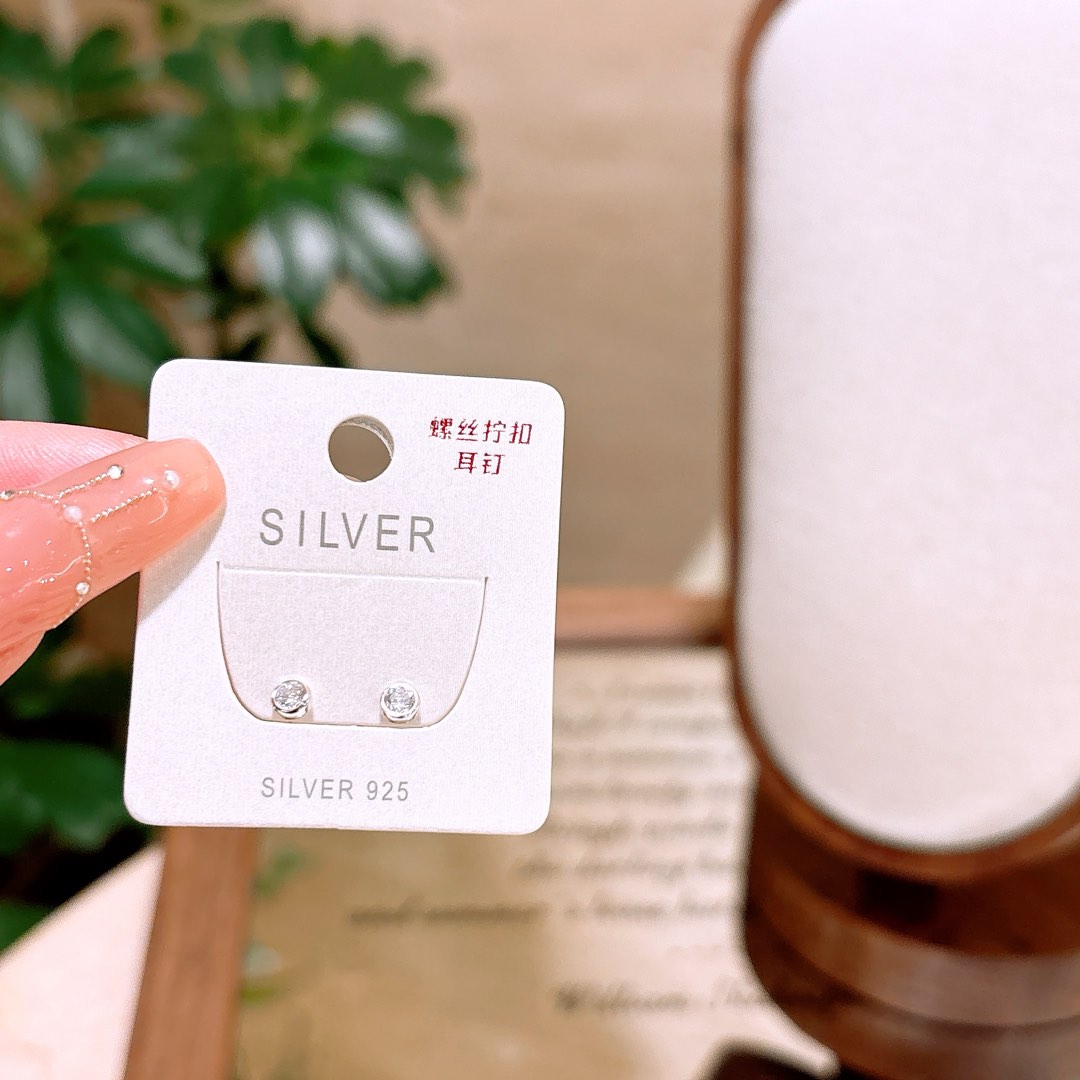 925 Silver Screw-back Studs Fashion Banquet Gold