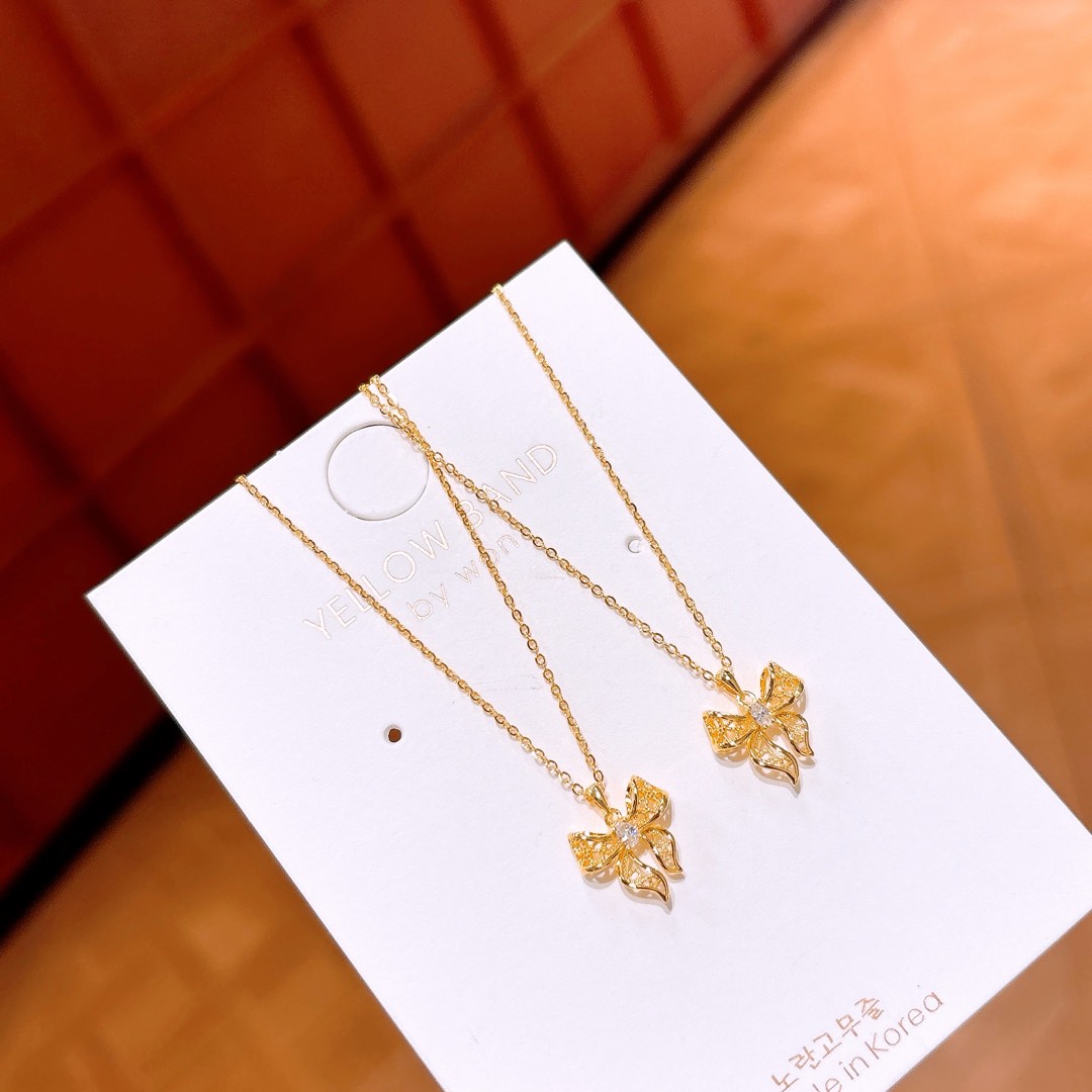 High Polish Silver Necklace Lively Wedding Registration Silver