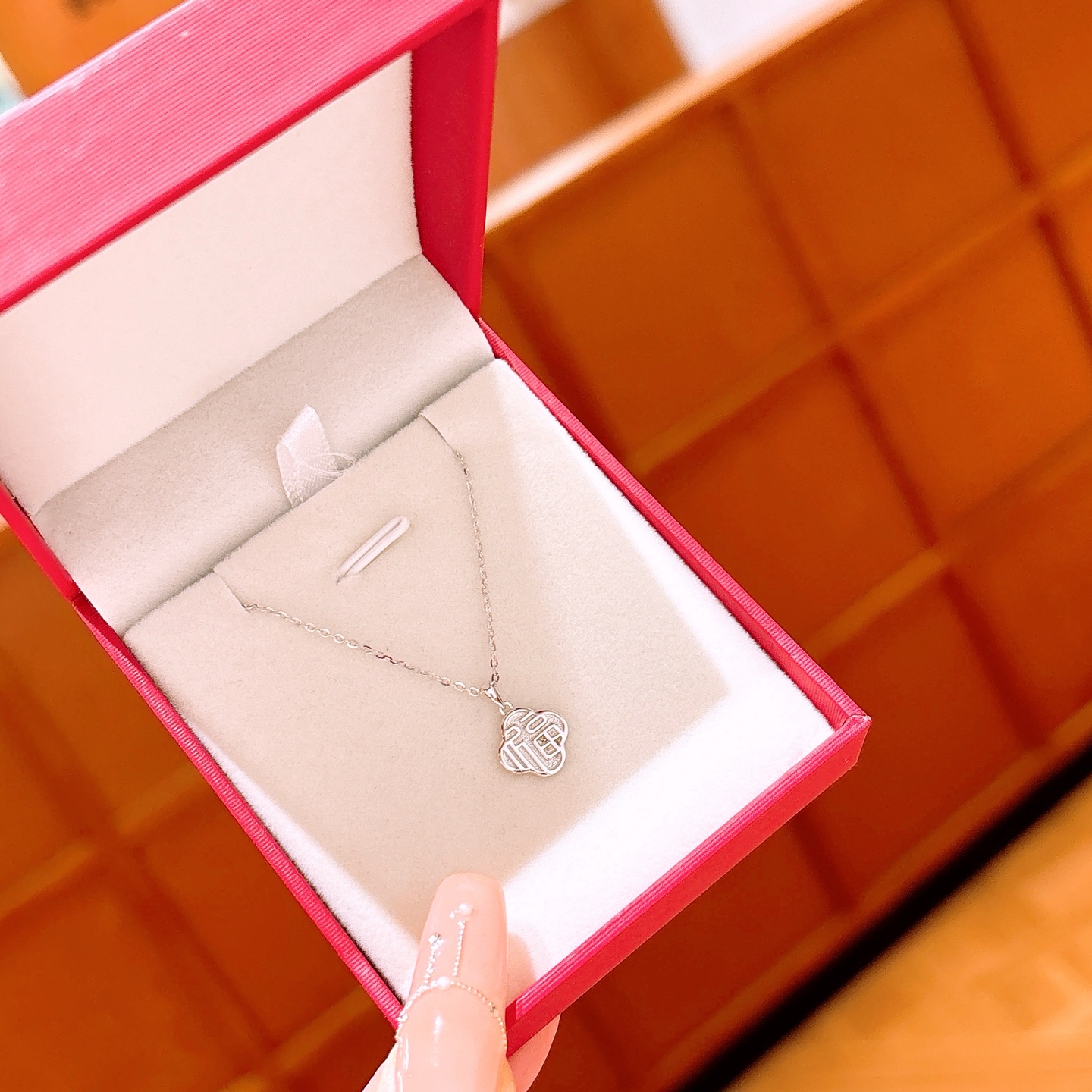 甘辛高品質シルバーネックレスゴールド デート