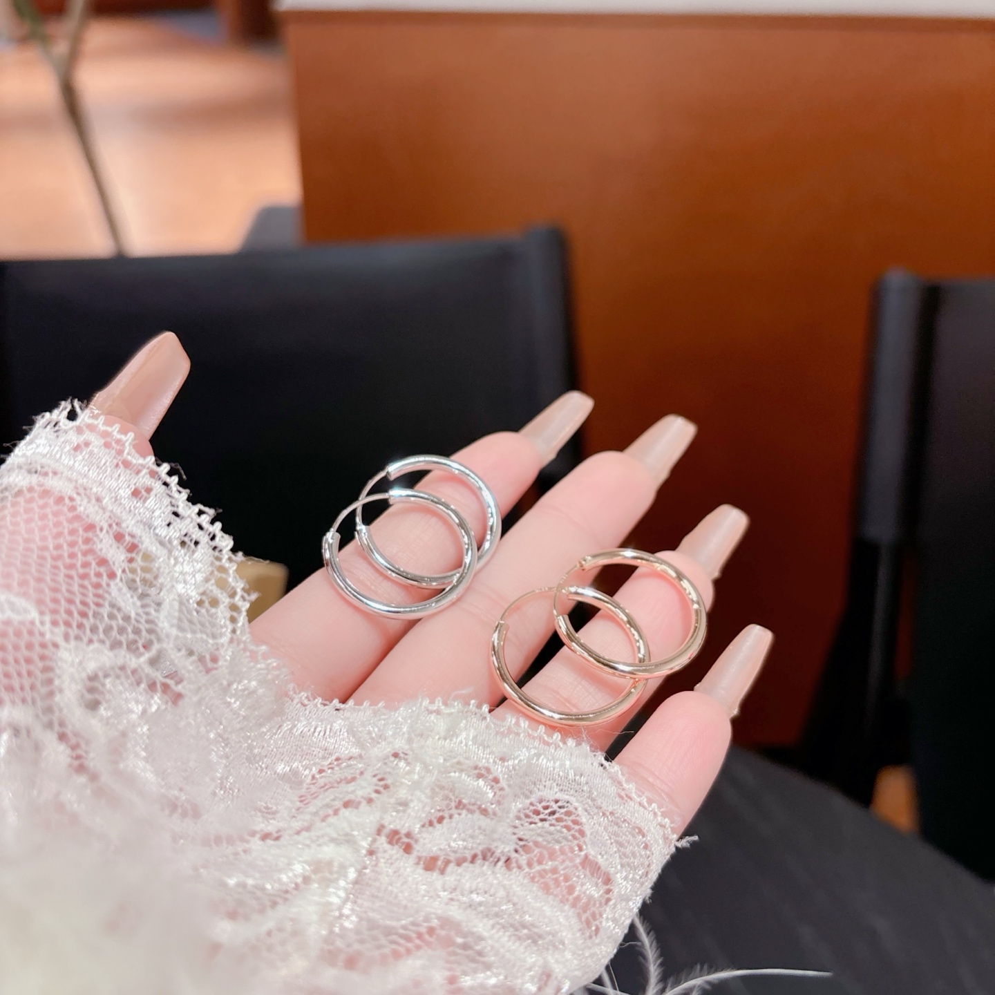 S925 Sterling Silver Hoop Earrings Artistic Graduation Silver