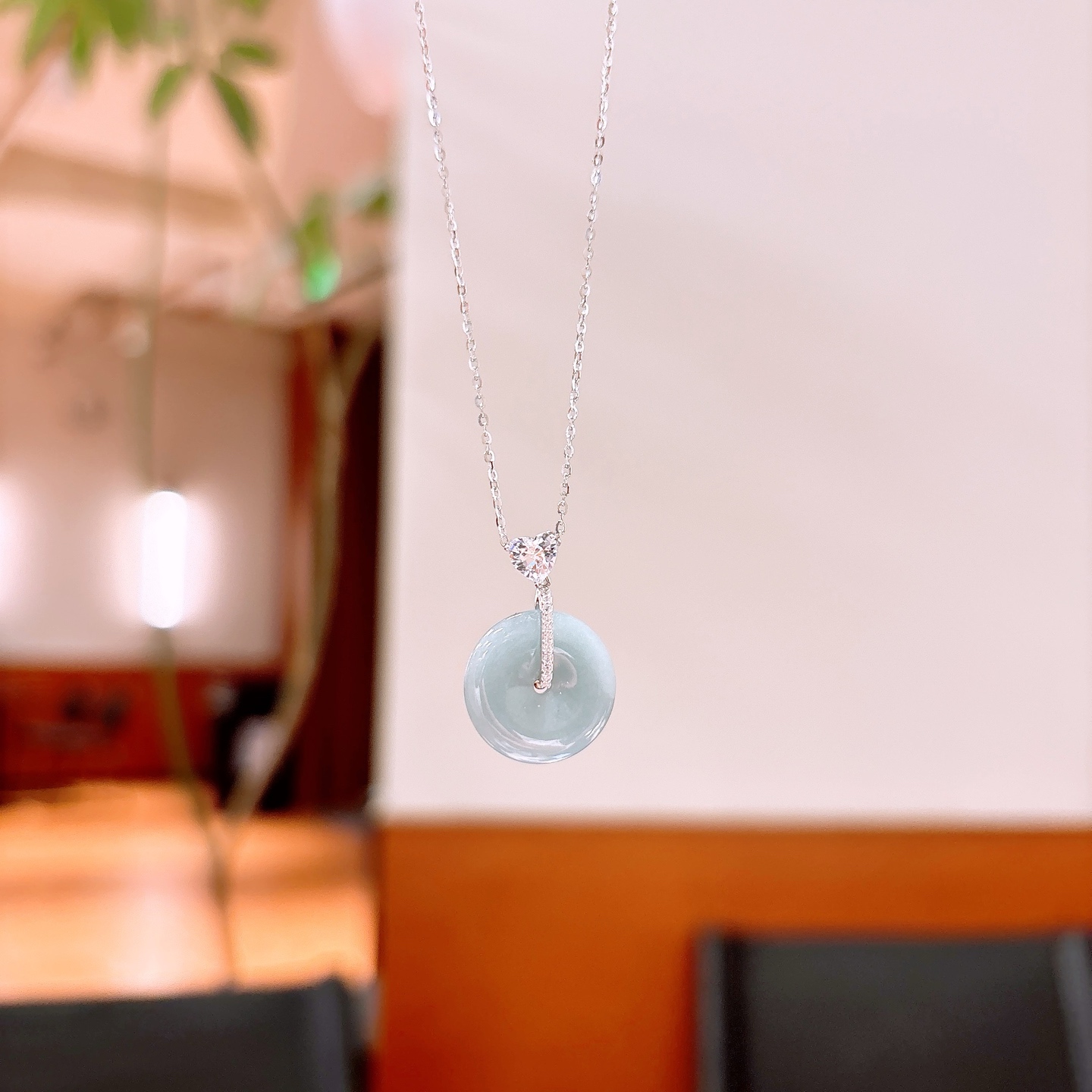 Low Allergy Silver Jadeite Necklace Vintage Housewarming Gold