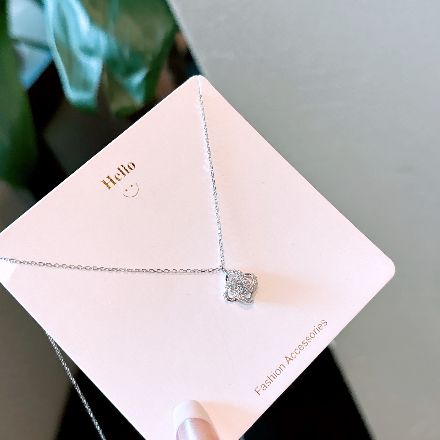 Low Allergy Silver Necklace Sweet & Cool Workplace Gold