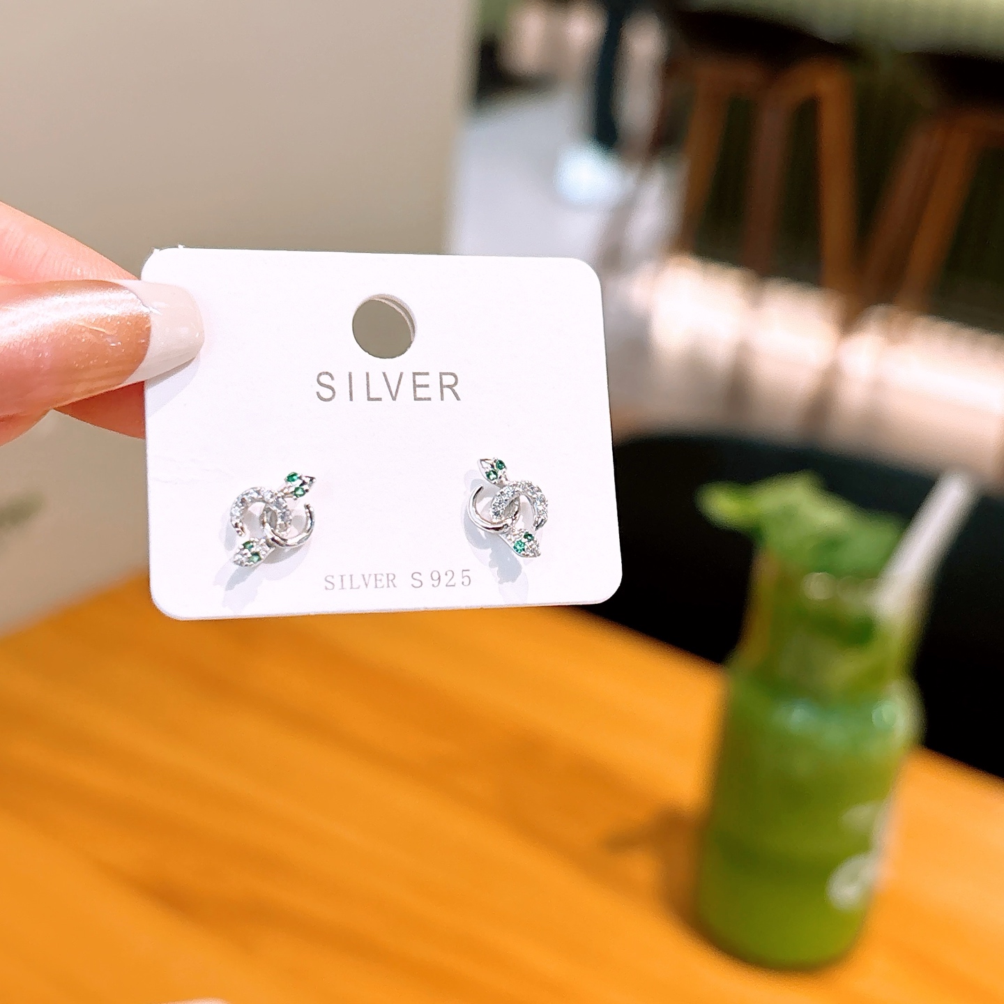 High Polish Silver Earrings Light Luxury Housewarming Silver