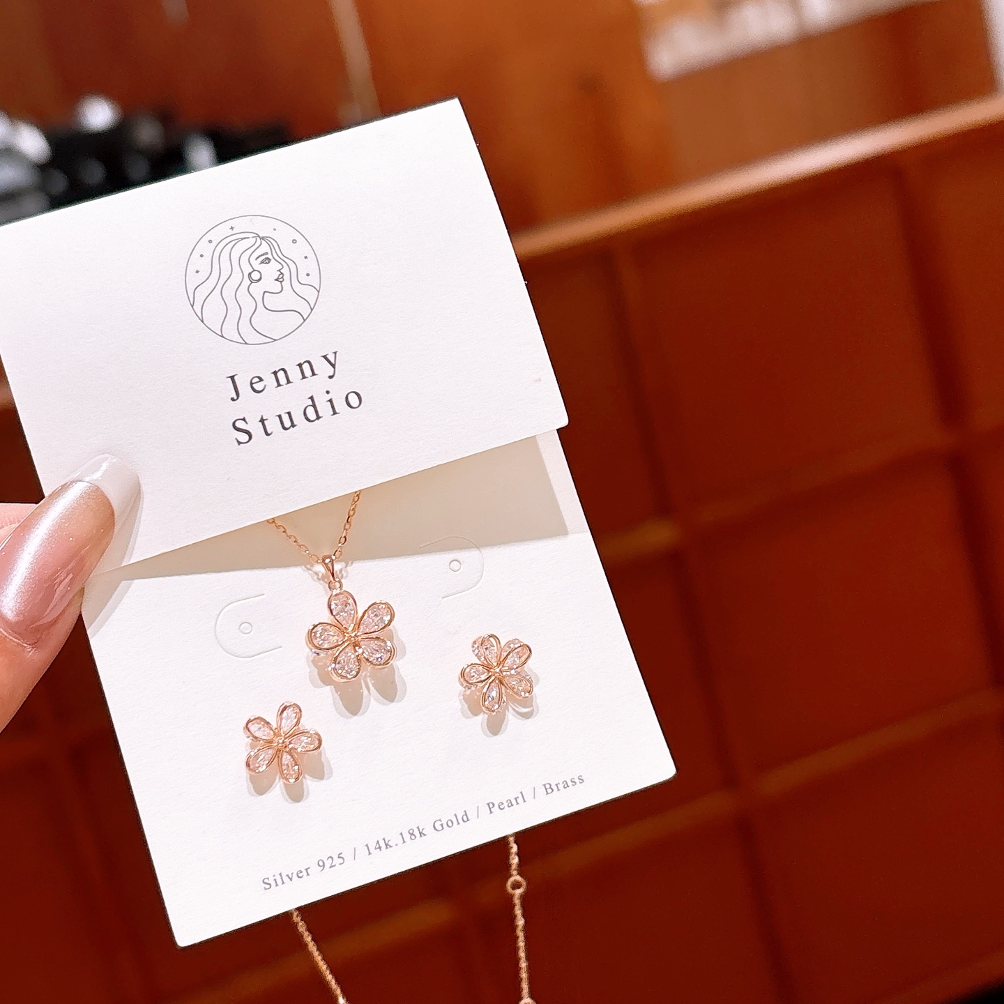 清純アレルギー対応シルバーイヤリング＆ネックレスセットシルバー 春節