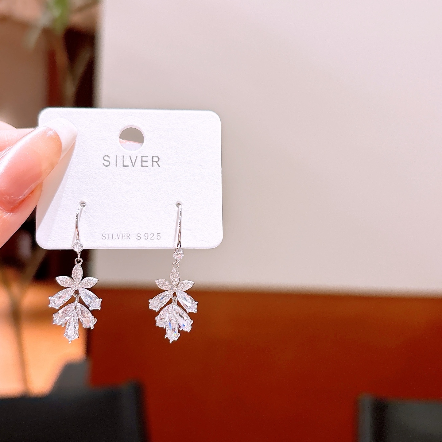 ガーリー低アレルギー銀ドロップ＆スレッドイヤリングシルバー 卒業