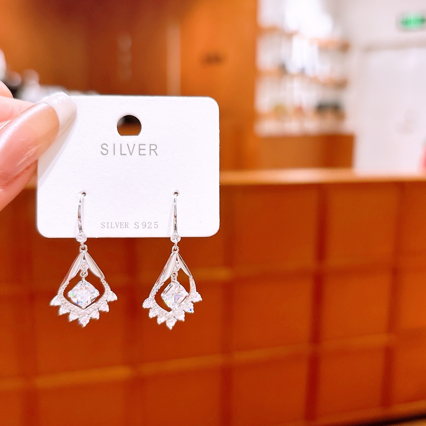 Nickel Free Silver Drop & Thread Earrings Vintage Annual Party Gold