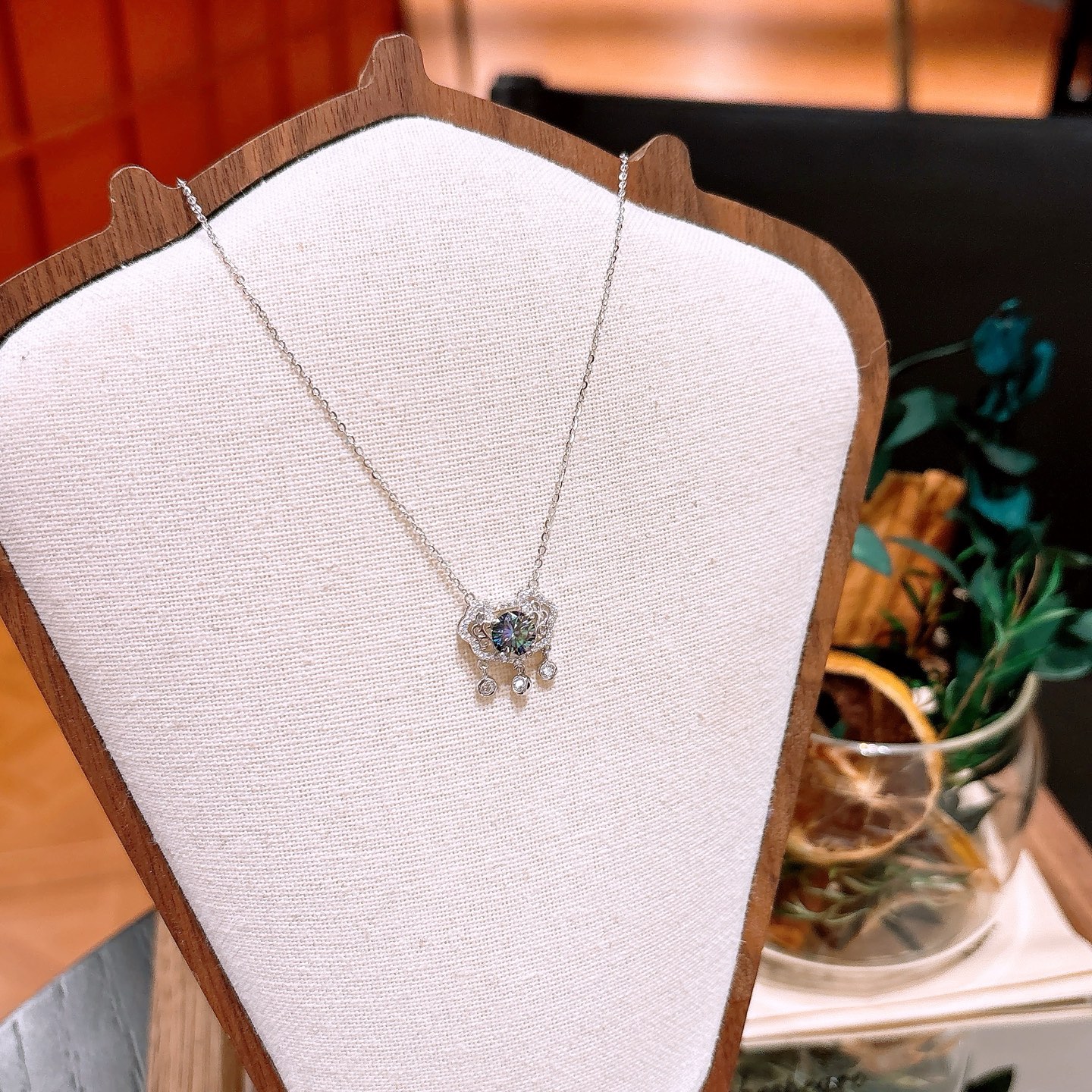 遊び心高品質シルバーモアッサナイトネックレスゴールド プロポーズ