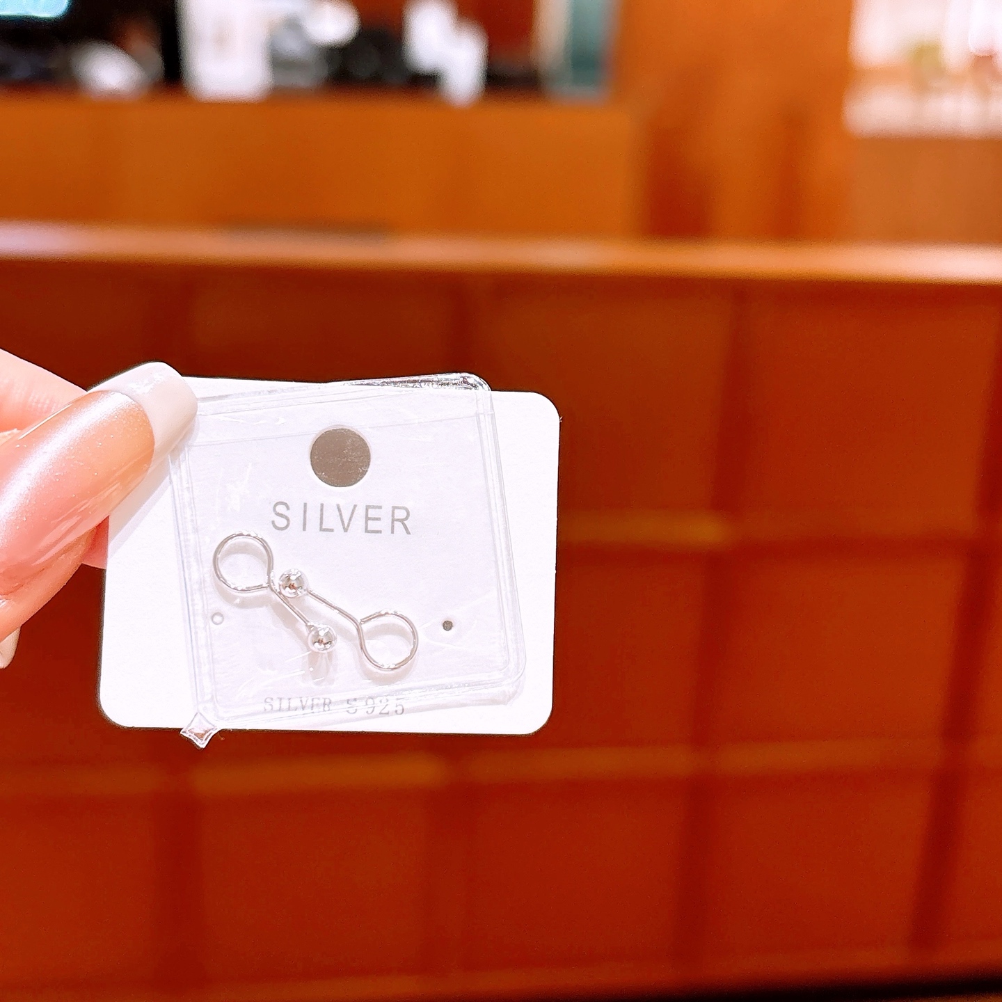 アーティスティックファインシルバーイヤリングゴールド 新年