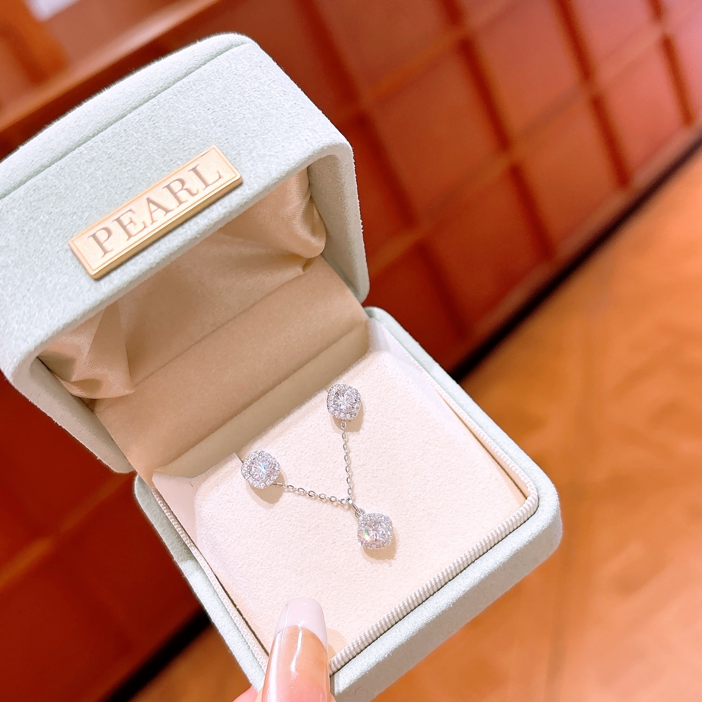 ユニーク高品質シルバーイヤリング＆ネックレスセットシルバー 誕生日