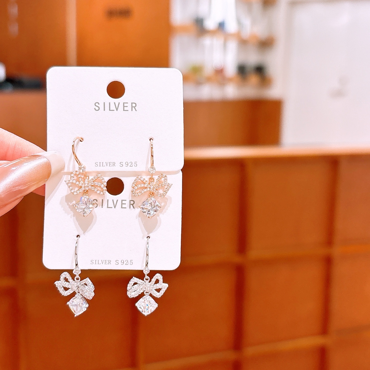 軽やかニッケル無添加銀ドロップ＆スレッドイヤリングシルバー 母の日