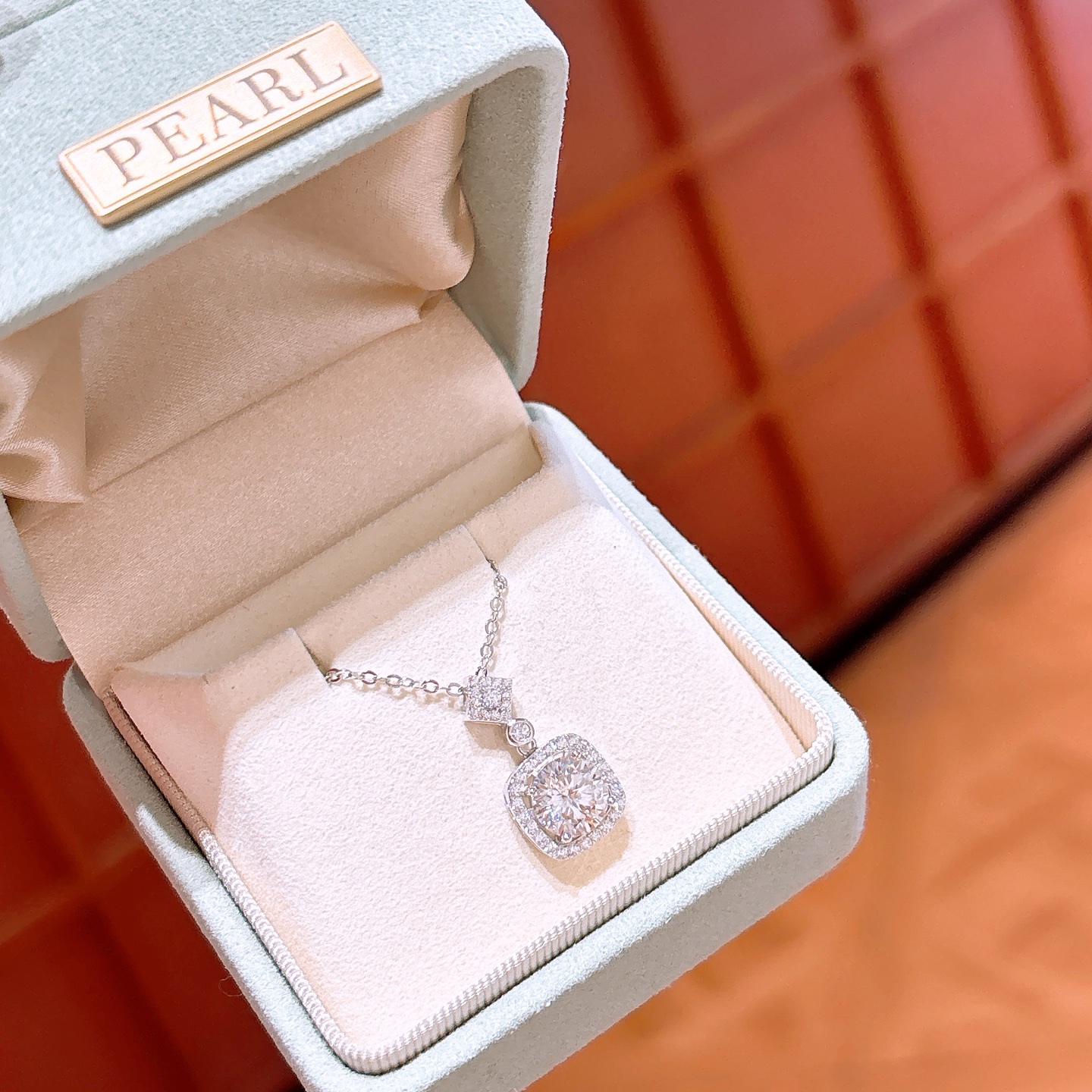 925 Silver Moissanite Necklace Soft Travel Silver