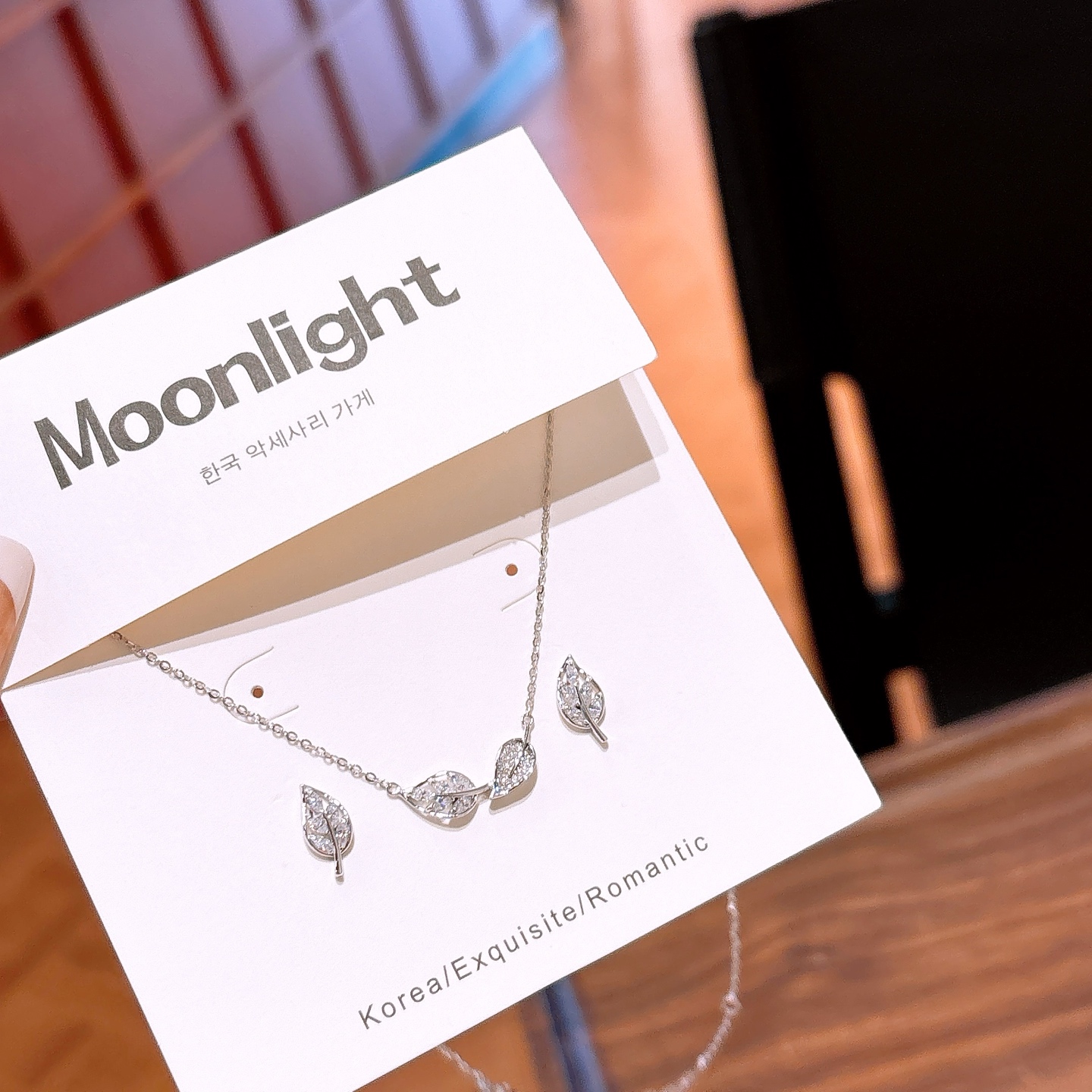 High Polish Silver Earrings & Necklace Set Cute Banquet Gold