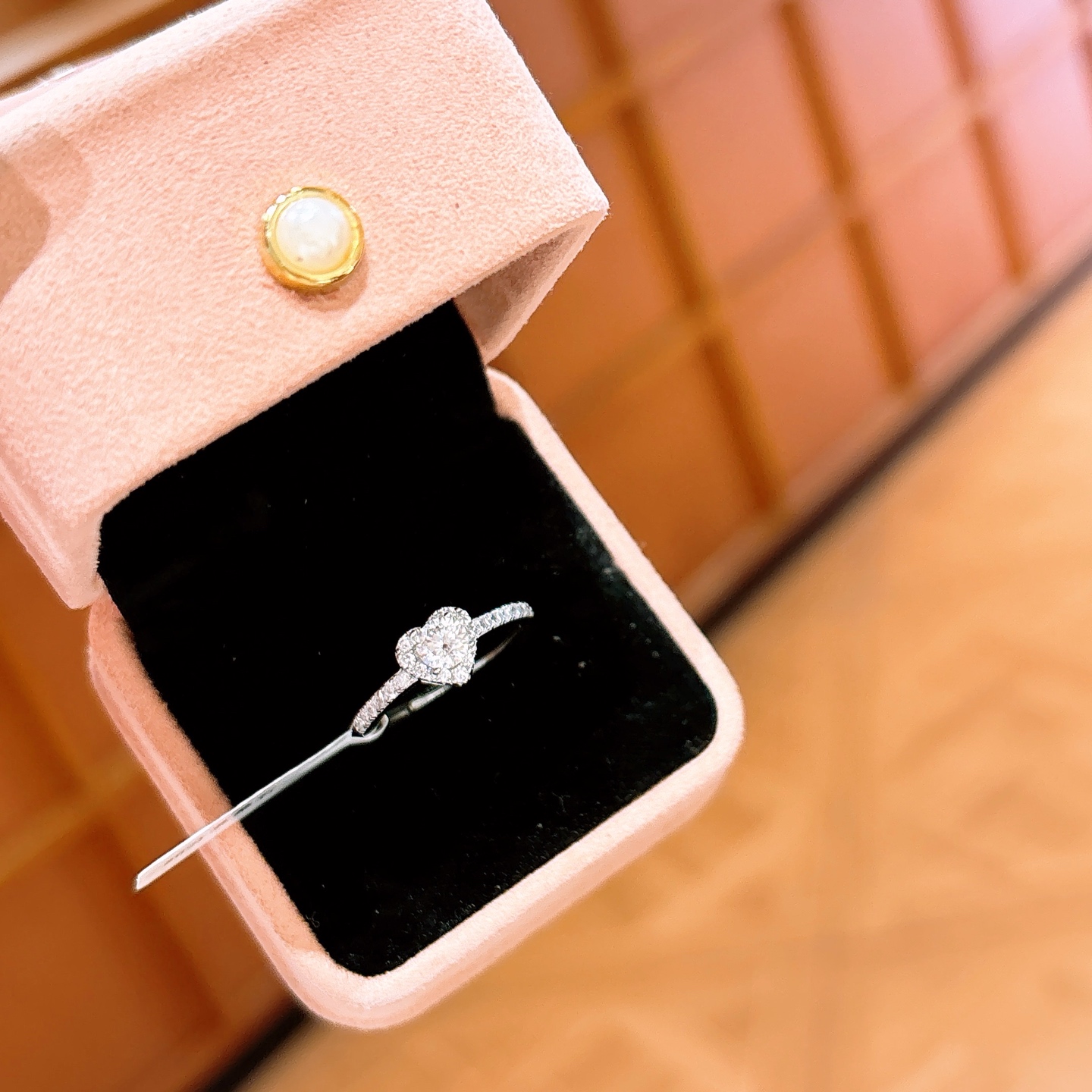 High Polish Silver Moissanite Ring Intellectual Wedding Favor Silver