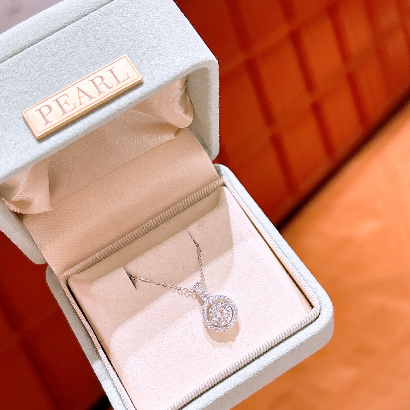 Low Allergy Silver Moissanite Necklace Lively Mother's Day Gold