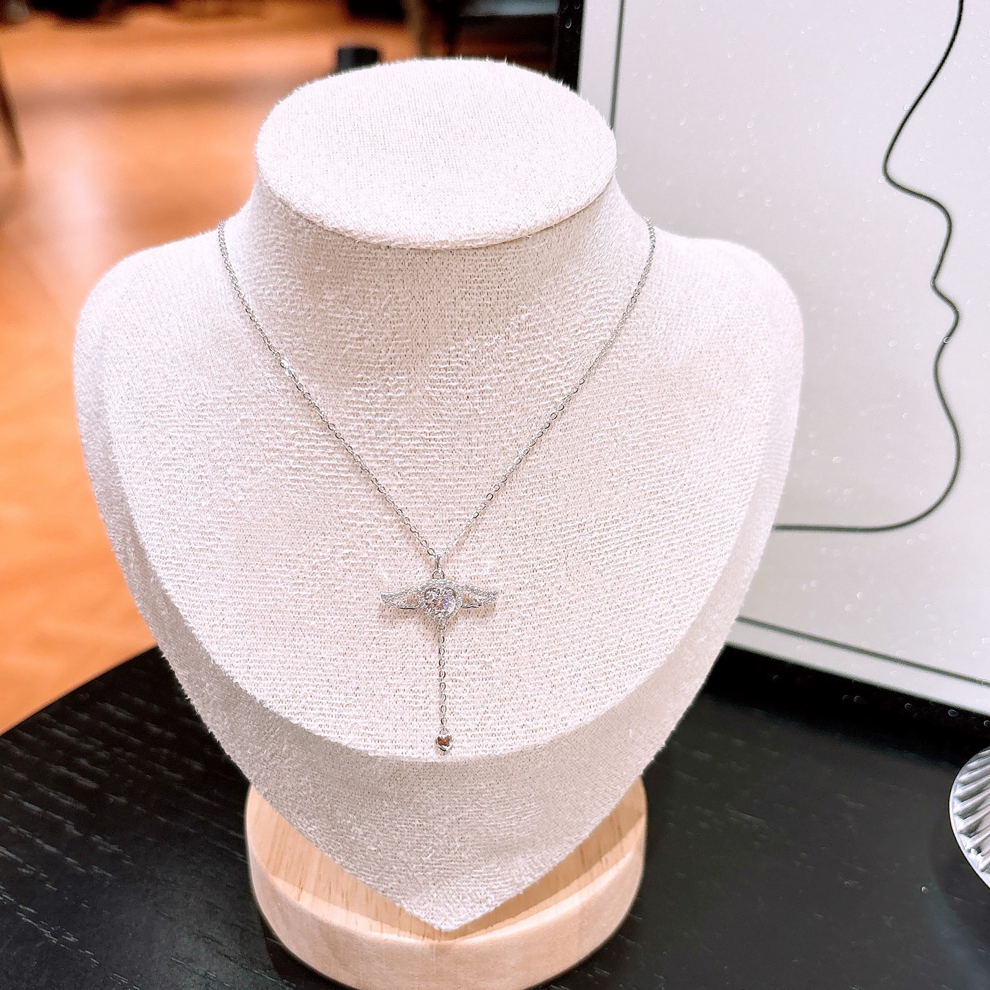 Hypoallergenic Silver Moissanite Necklace Sweet Valentine's Day Silver