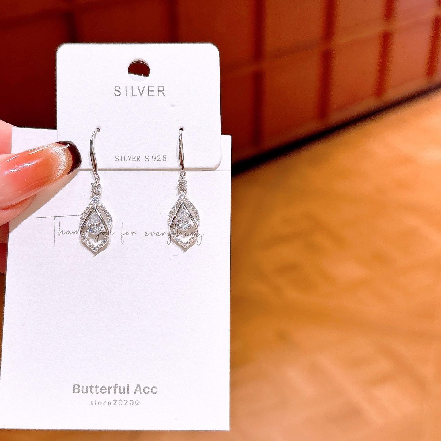 Hypoallergenic Silver Drop & Thread Earrings Artistic Engagement Gold