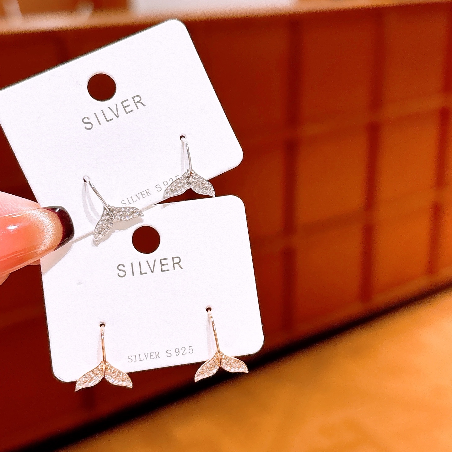 遊び心S925スターリングシルバードロップ＆スレッドイヤリングシルバー 親友へのプレゼント