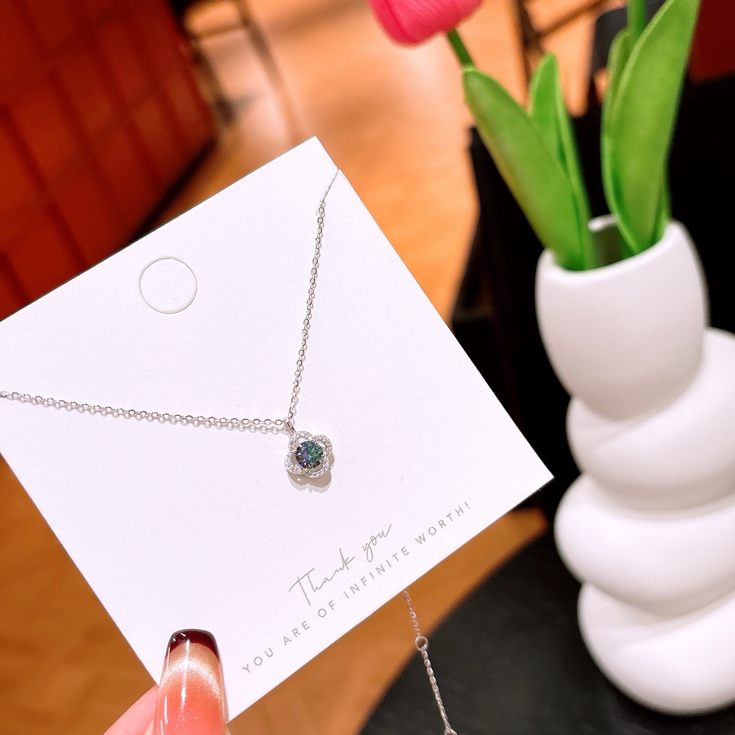 Hypoallergenic Silver Moissanite Necklace Light Luxury Housewarming