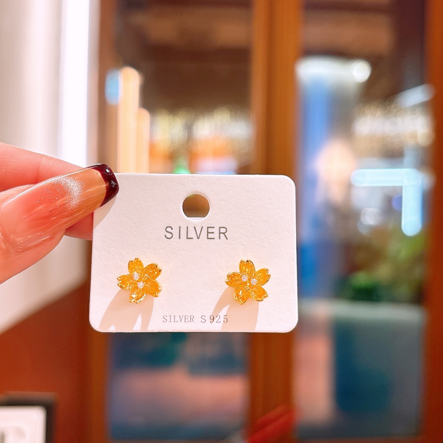 Low Allergy Silver Earrings Gentle Banquet Silver