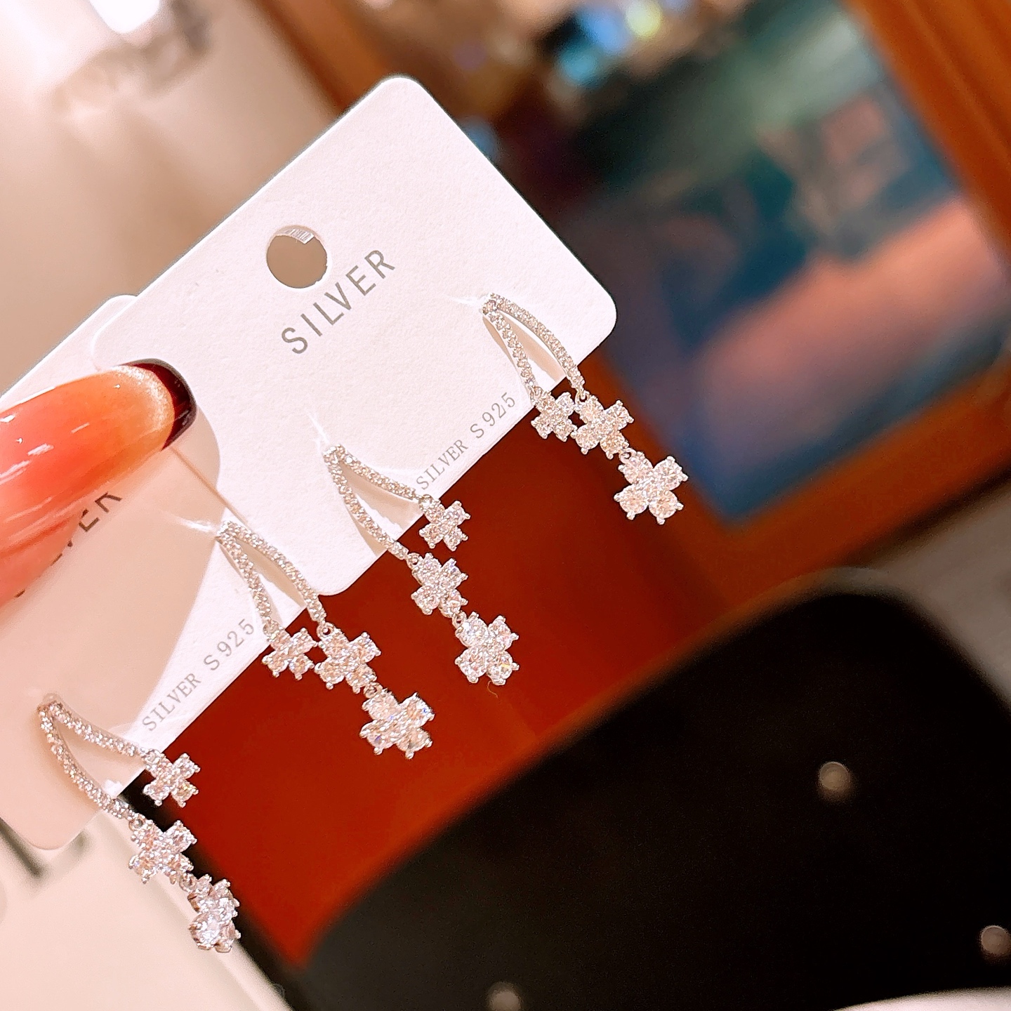 シック高品質シルバーイヤリングシルバー 婚姻届提出