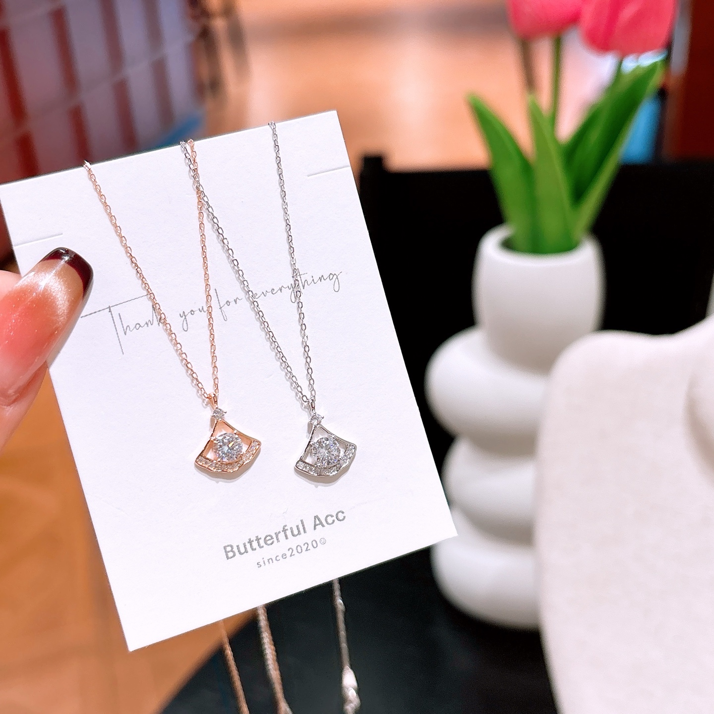 High Polish Silver Necklace Light Luxury Wedding Favor Silver