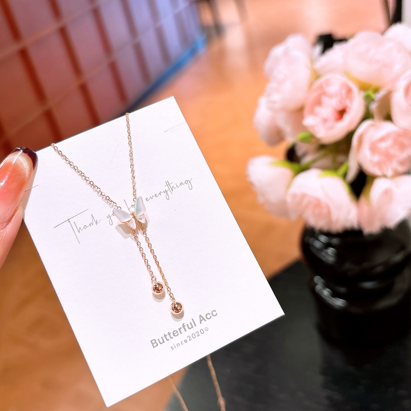 Hypoallergenic Silver Necklace Lively Banquet Silver