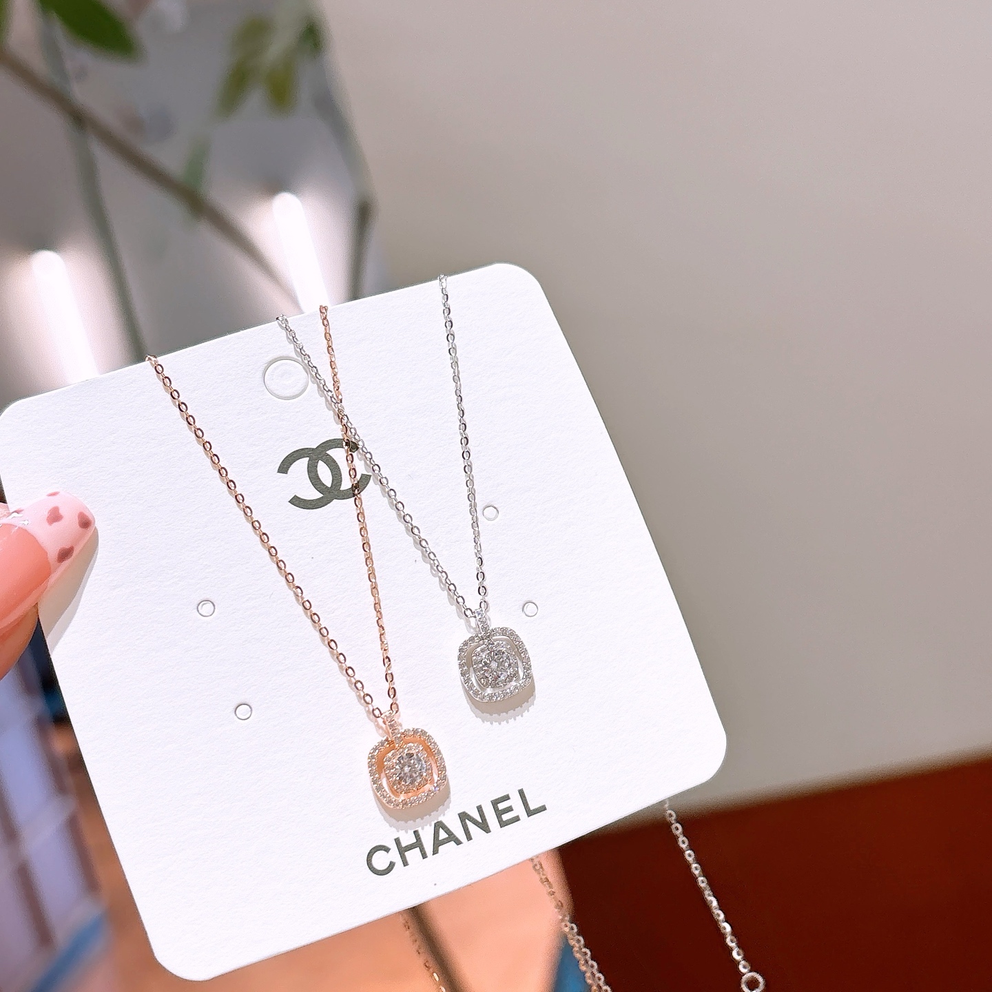 Fine Silver Necklace Lively Party Silver