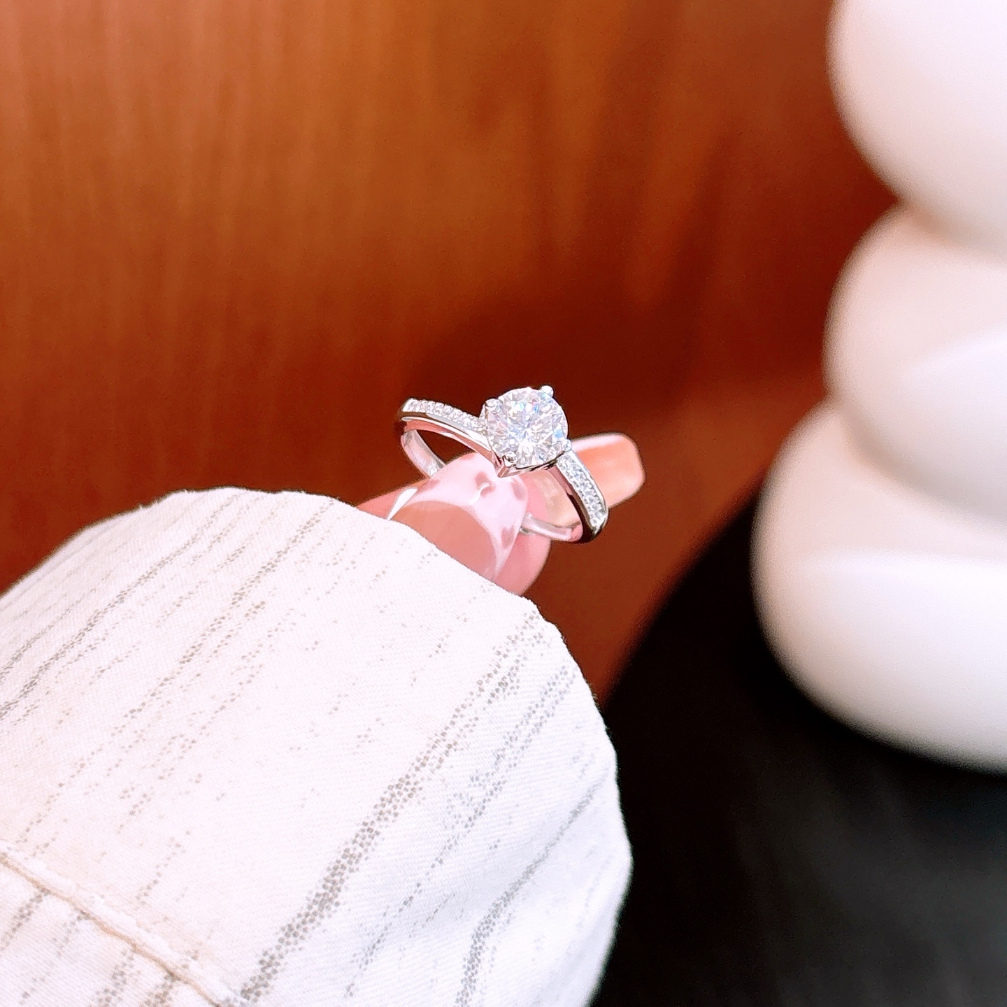 Nickel Free Silver Moissanite Ring Precision Graduation Gold