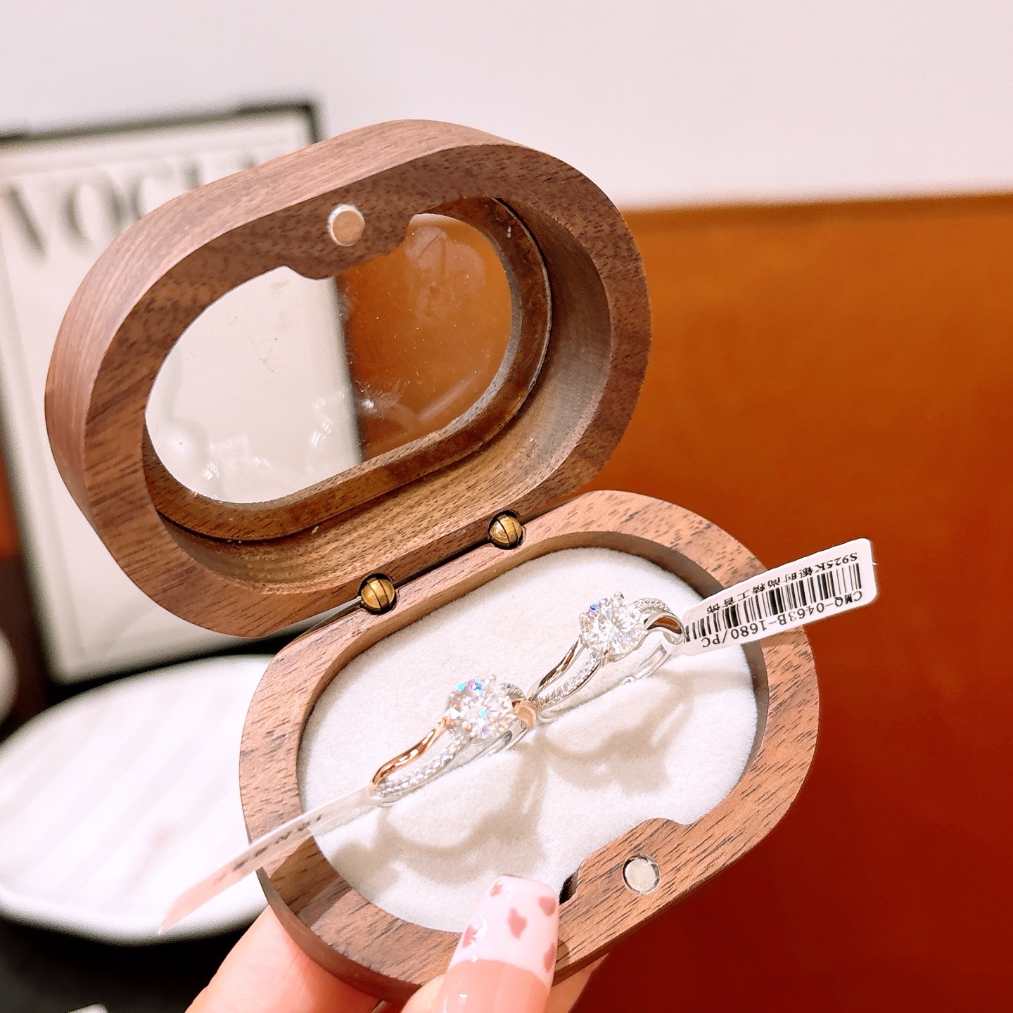 Hypoallergenic Silver Moissanite Ring Light Luxury Housewarming Silver