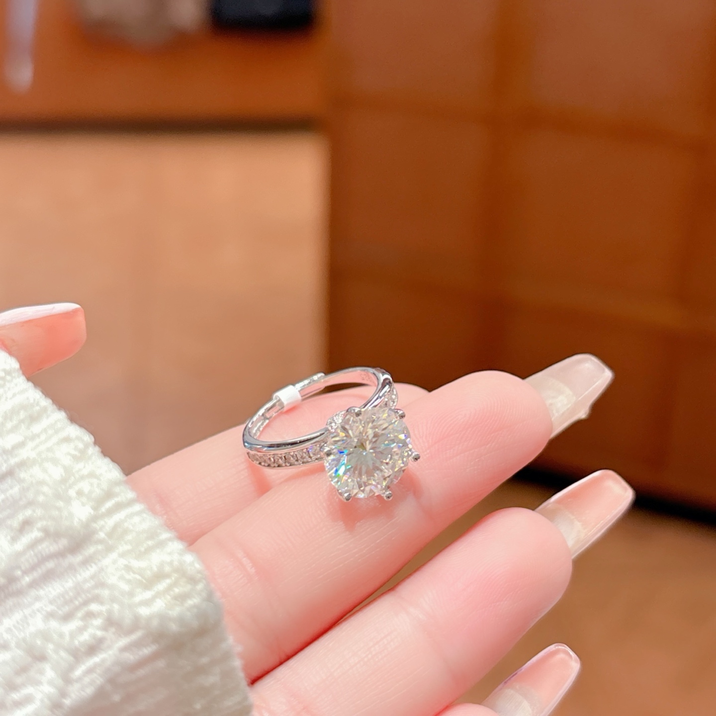 Low Allergy Silver Moissanite Ring Intellectual Spring Festival Gold