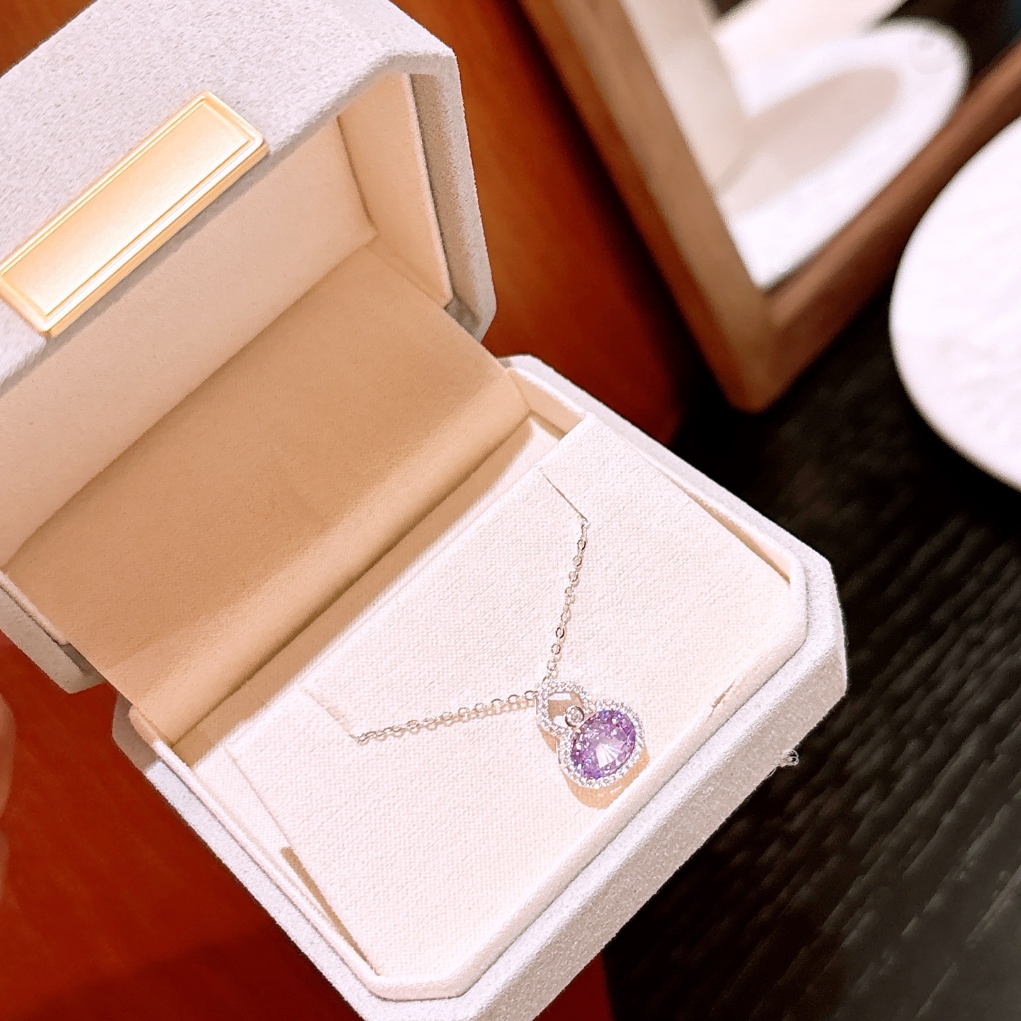 Solid Silver High Carbon Diamond Necklace Gentle Spring Festival Gold