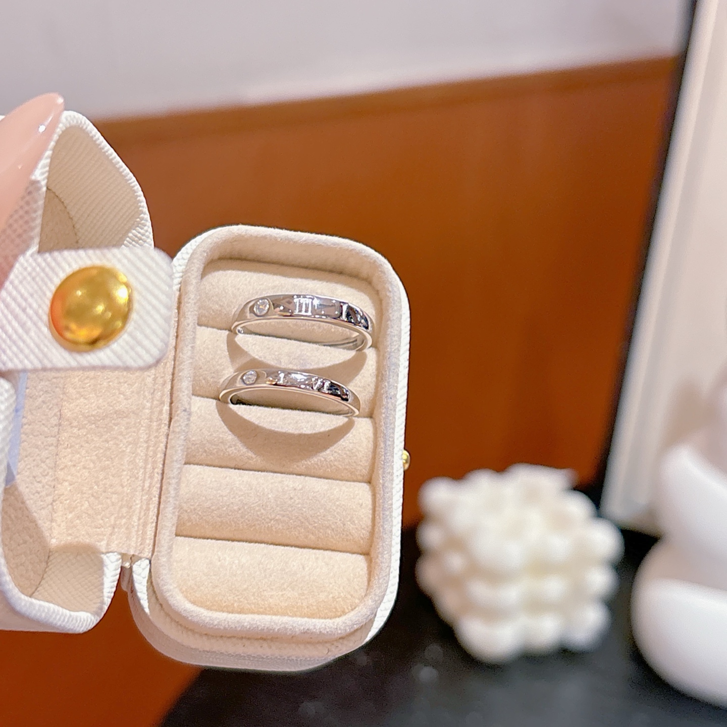 Low Allergy Silver Couple Rings Light Luxury Teacher's Day Silver