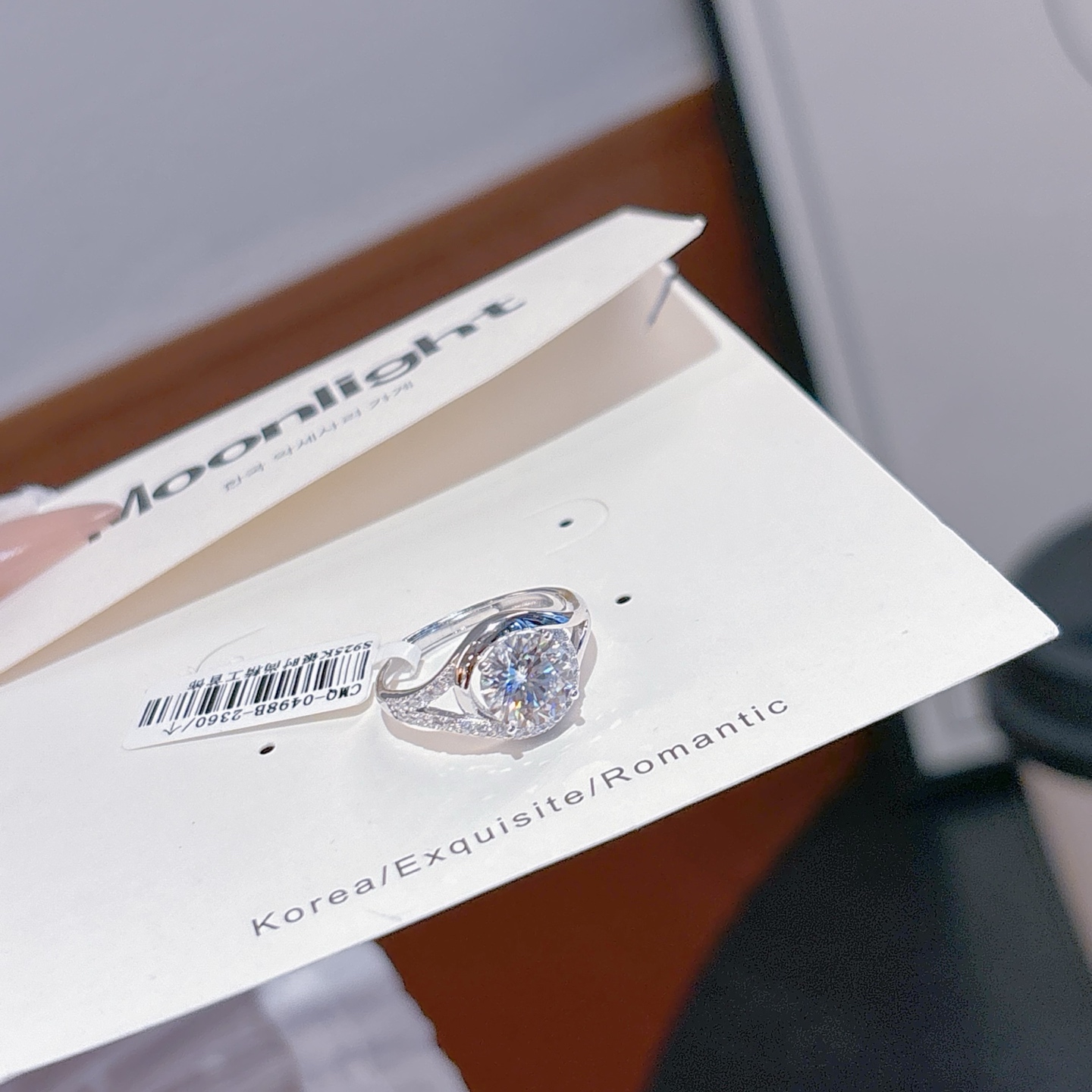 High Polish Silver Moissanite Ring Lively Annual Party Gold