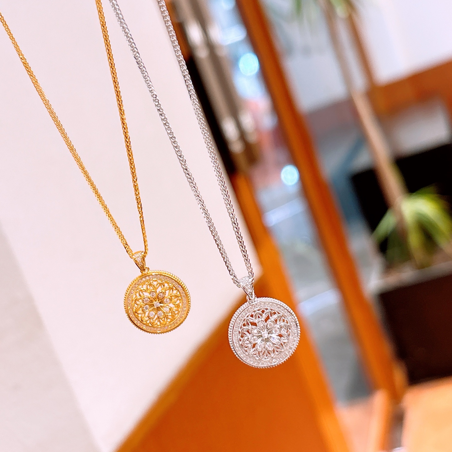 Nickel Free Silver Necklace Vintage Teacher's Day Gold