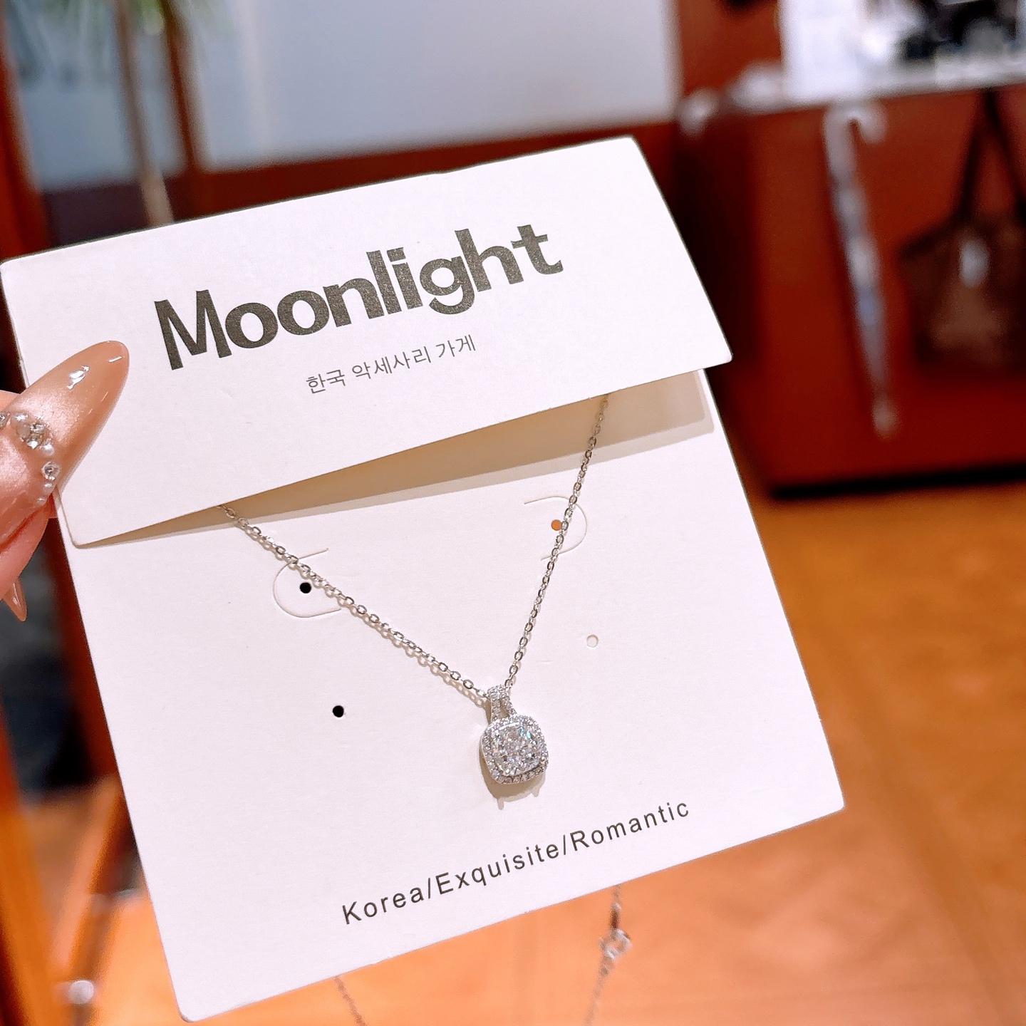 Hypoallergenic Silver High Carbon Diamond Necklace Cute Travel Silver