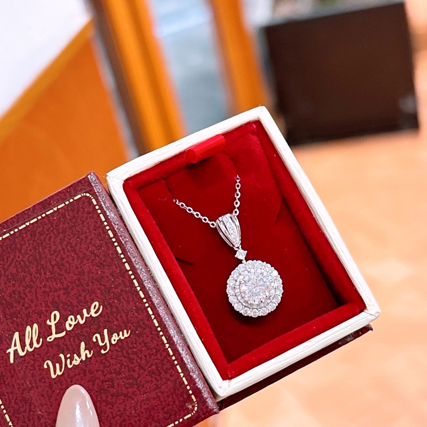 フレッシュニッケル無添加銀モアッサナイトネックレスシルバー 旅行