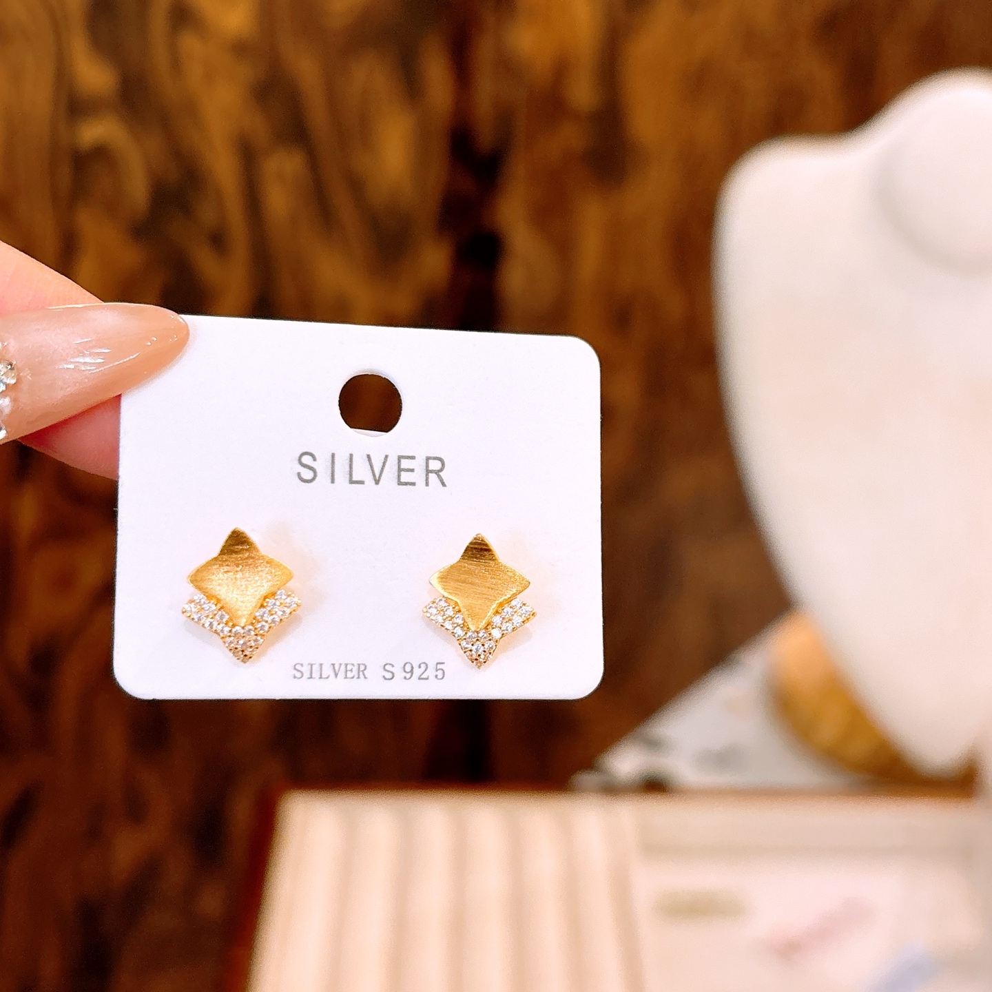 S925 Sterling Silver Earrings Intellectual Self-love Gold