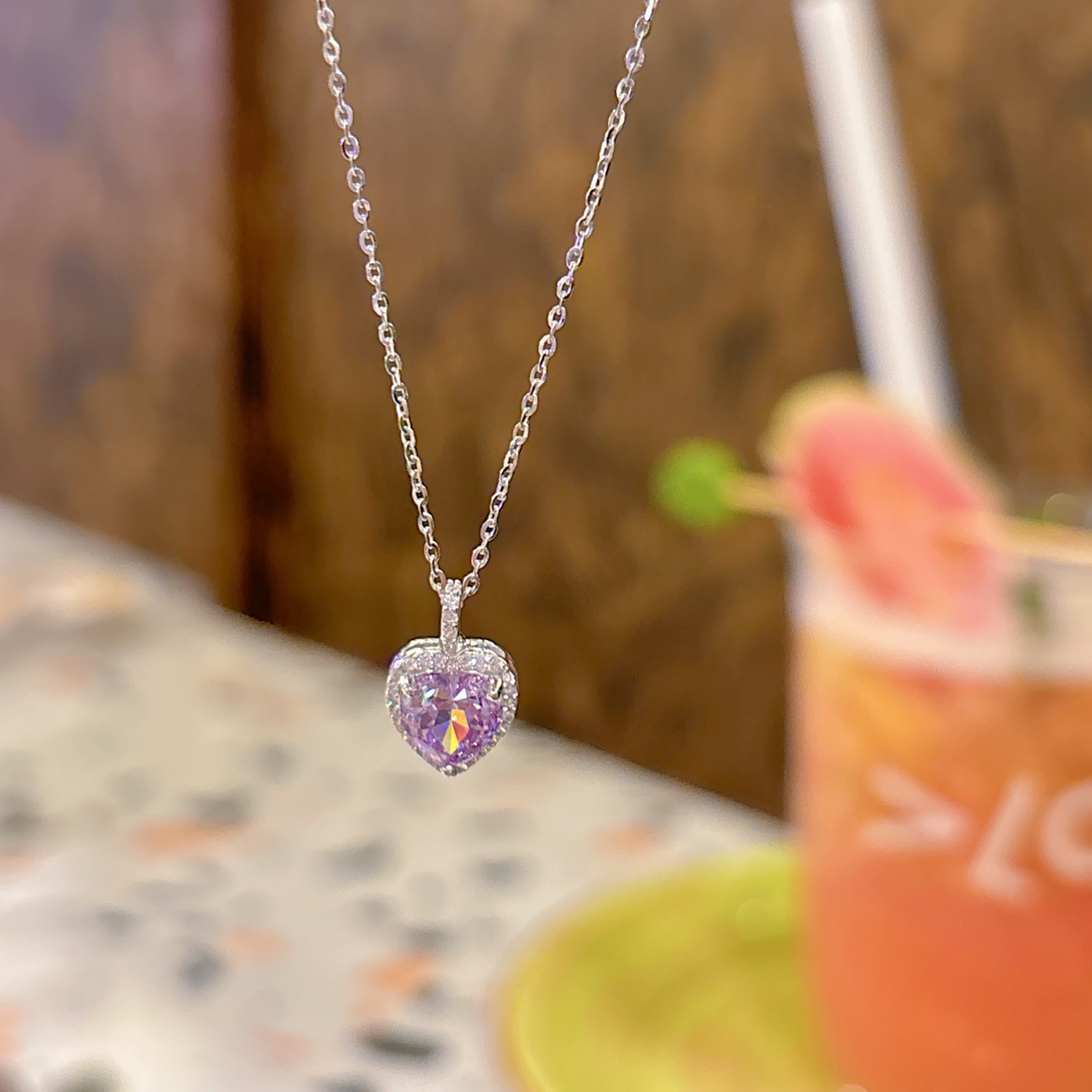 幻想的低アレルギー銀ハイカーボンダイヤネックレスシルバー 新年