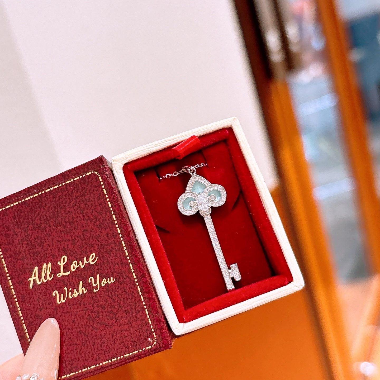 Hypoallergenic Silver Necklace Chic Gift for Her Silver