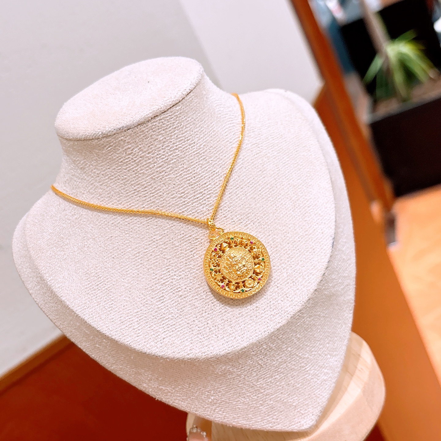 Low Allergy Silver Necklace Girly Christmas Gold