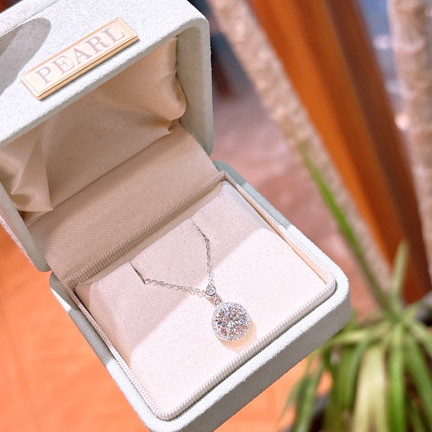 Hypoallergenic Silver Moissanite Necklace Soft Confession Silver