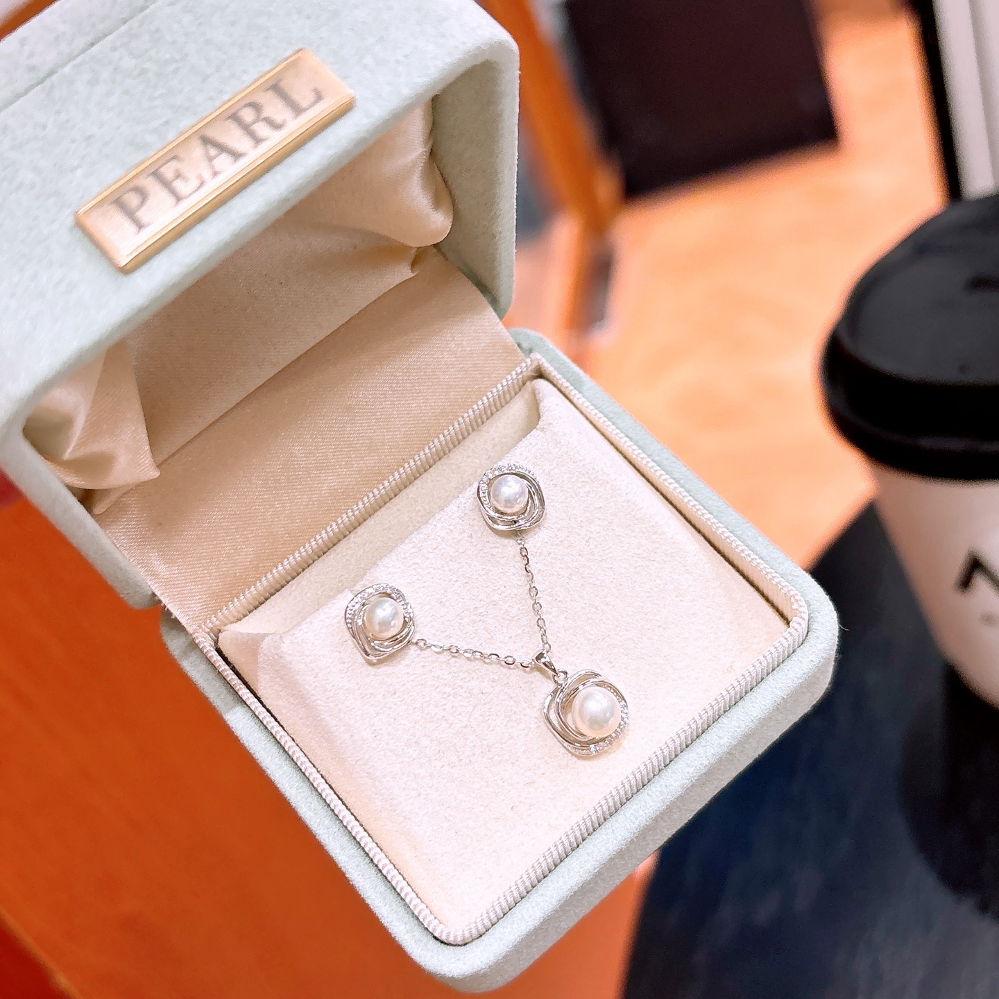 Nickel Free Silver Earrings & Necklace Set Intellectual Wedding Favor