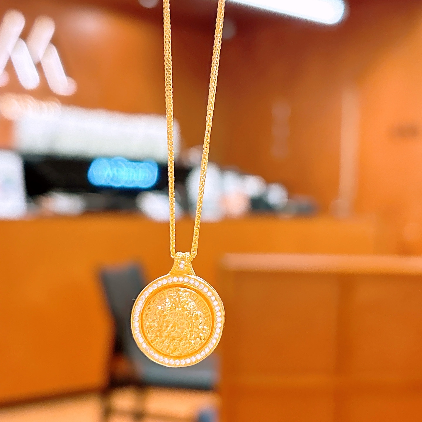 Hypoallergenic Silver Necklace Vintage Graduation Gold