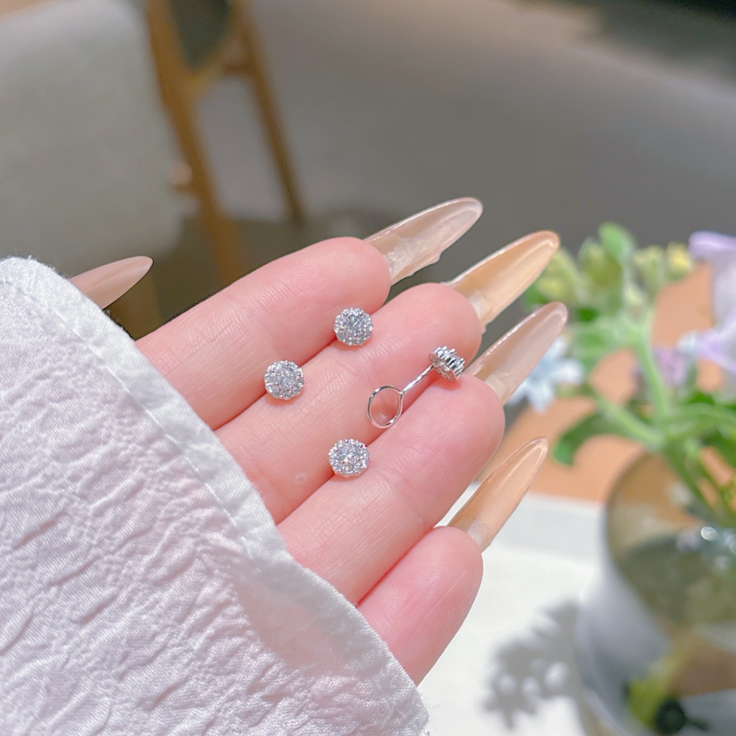 Solid Silver Anti-Loss Earrings Light Luxury Workplace Silver