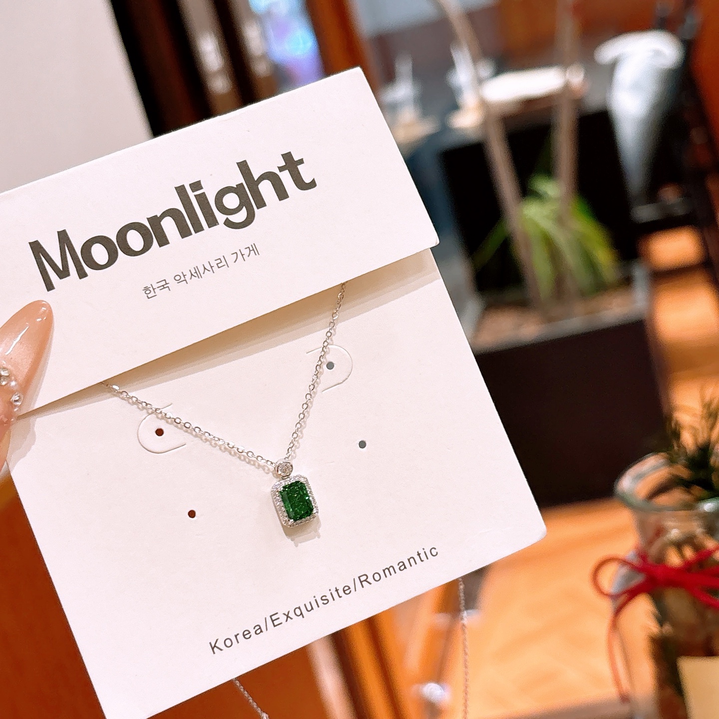 Hypoallergenic Silver High Carbon Diamond Necklace Light Luxury Office