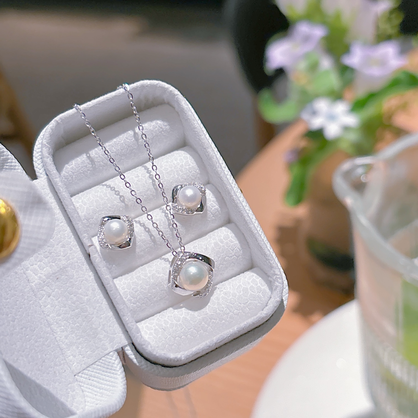 Low Allergy Silver Earrings & Necklace Set Intellectual Teacher's Day